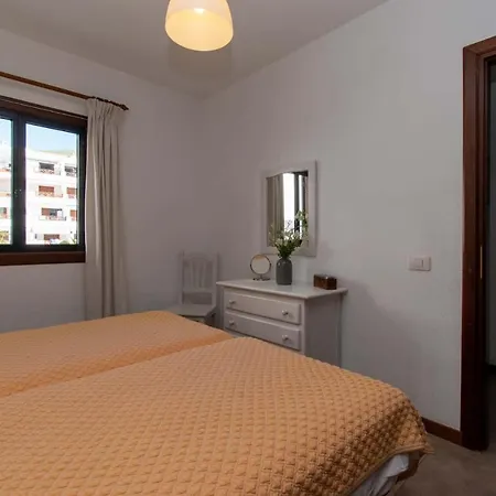 Victoria Court Ii 117 - One Bed With Sea View *